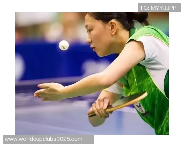 帕奎塔助力球队崛起展现出色球技与战术智慧的完美结合